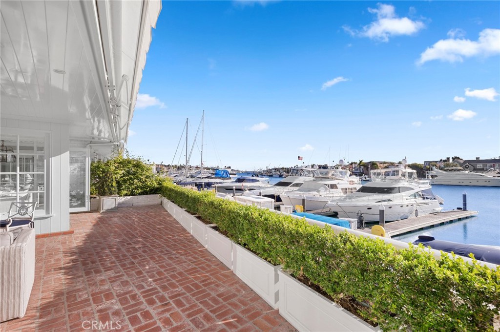 1223 Bayside Drive 105, Corona Del Mar CA 92625 - photo 1