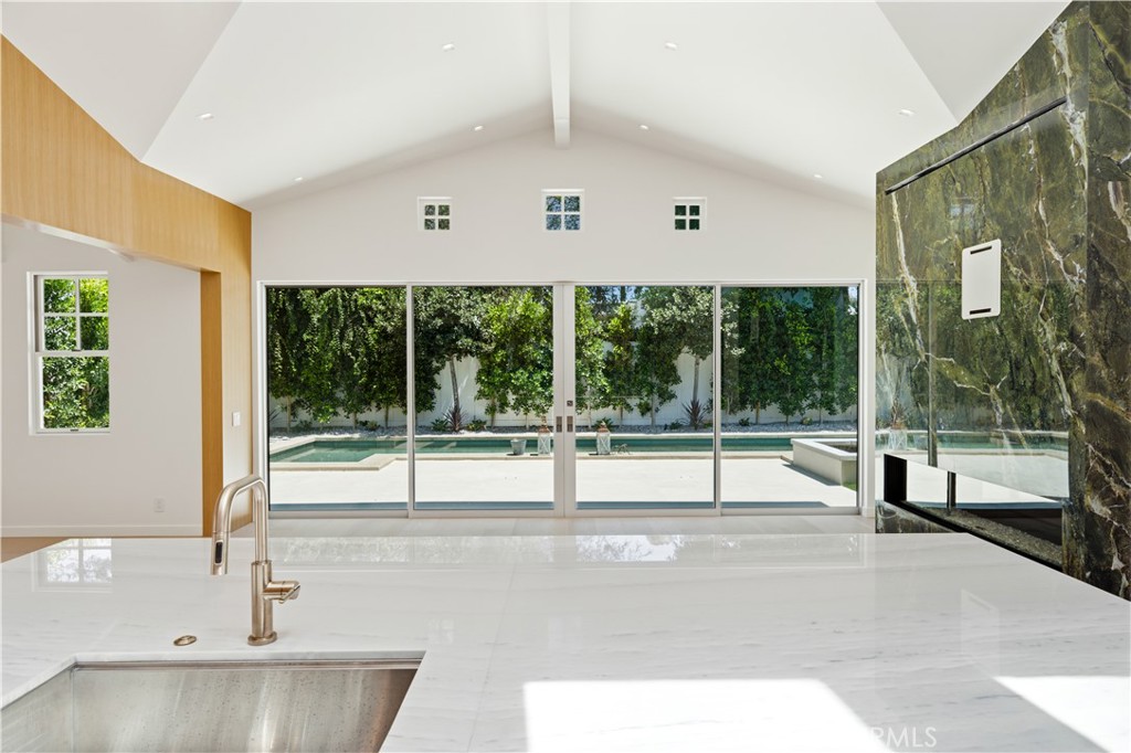 1312 Santanella, Corona Del Mar CA 92625 - photo 41
