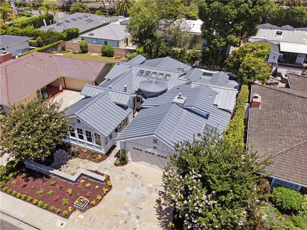 1312 Santanella, Corona Del Mar CA 92625 - photo 48
