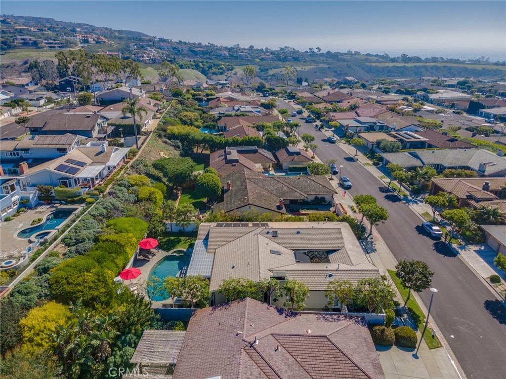1412 Seacrest Drive, Corona Del Mar CA 92625 - photo 3
