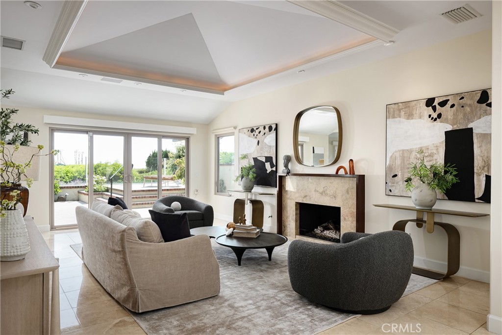 15 Beachcomber, Corona Del Mar CA 92625 - photo 1