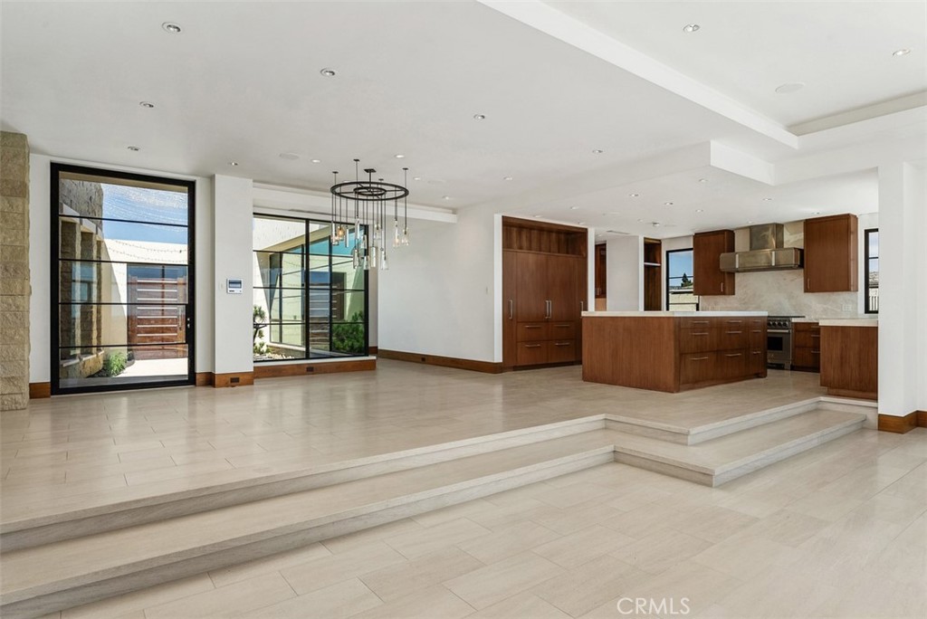 1523 Dolphin Terrace, Corona Del Mar CA 92625 - photo 10