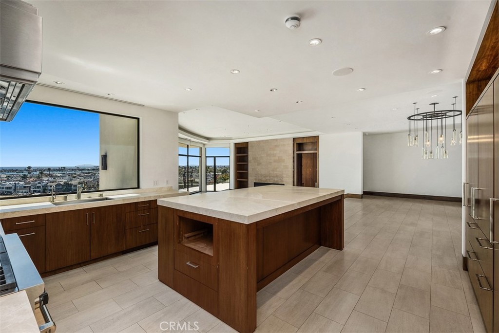 1523 Dolphin Terrace, Corona Del Mar CA 92625 - photo 14