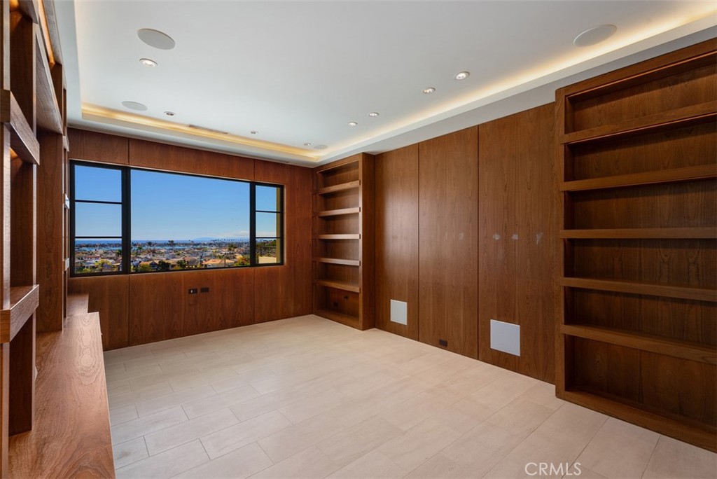 1523 Dolphin Terrace, Corona Del Mar CA 92625 - photo 25