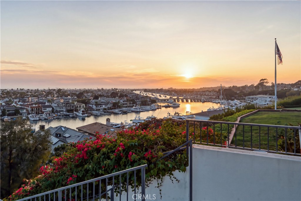 1523 Dolphin Terrace, Corona Del Mar CA 92625 - photo 28