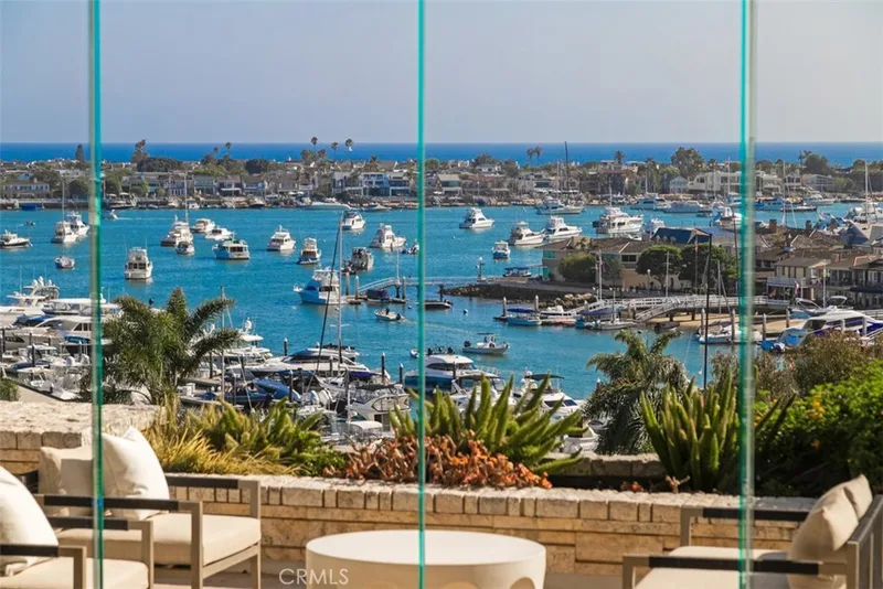 1535 Dolphin Terrace, Corona Del Mar, CA 92625