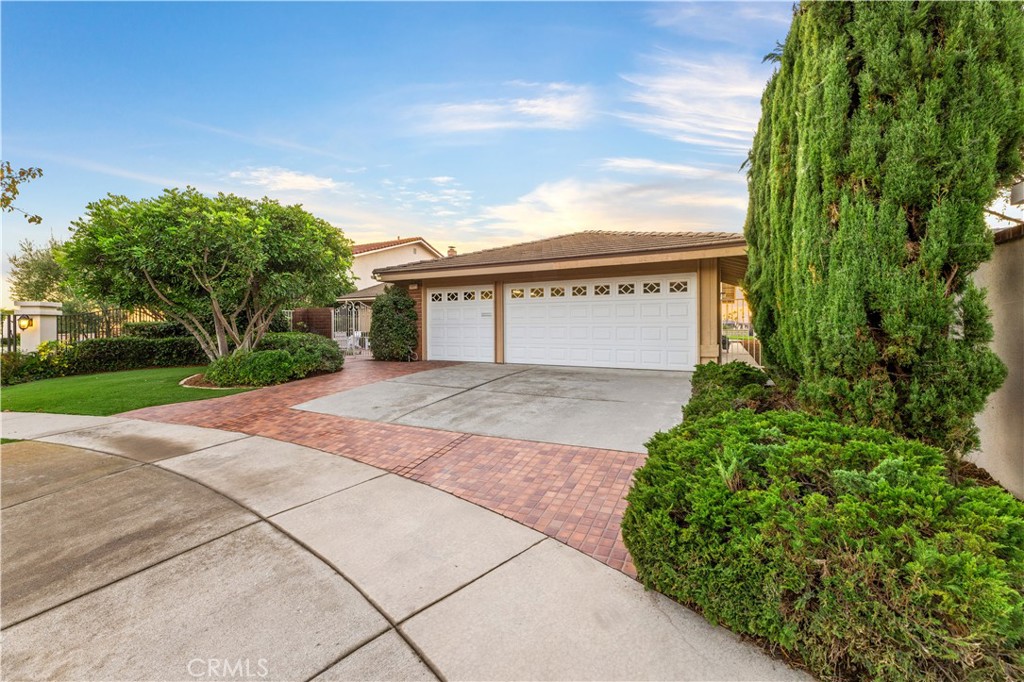 1621 Harbor Crest Circle, Corona Del Mar CA 92625 - photo 1