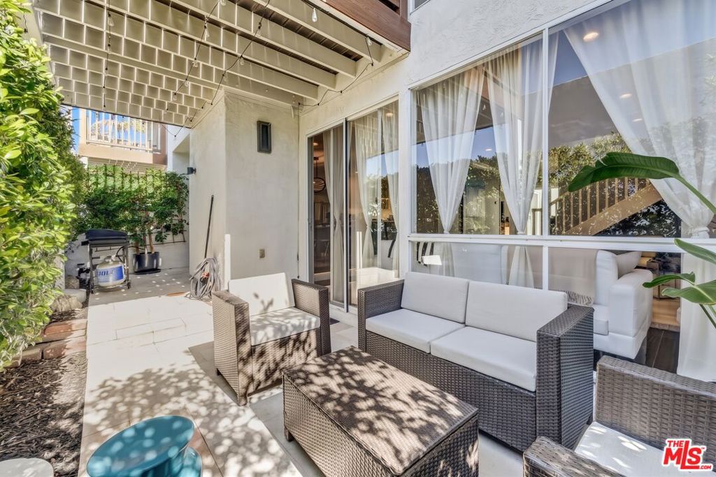 19 Canyon Crest Drive, Corona Del Mar CA 92625 - photo 5