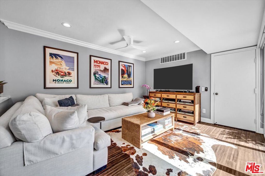 19 Canyon Crest Drive, Corona Del Mar CA 92625 - photo 16