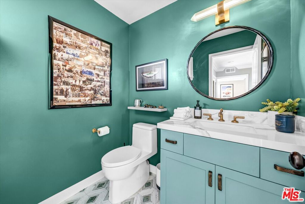 19 Canyon Crest Drive, Corona Del Mar CA 92625 - photo 18