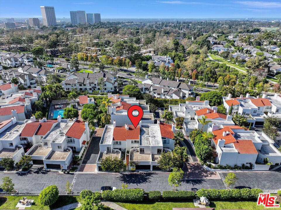 19 Canyon Crest Drive, Corona Del Mar CA 92625 - photo 34