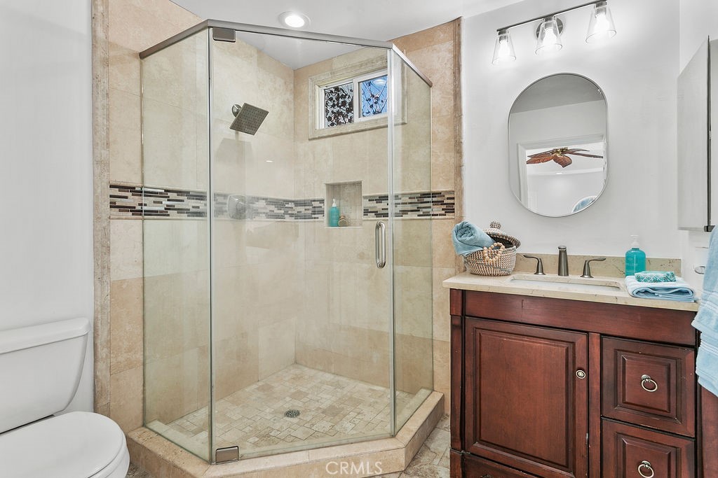 Pool house bathroom - 19 Harbor Pointe, Corona Del Mar CA 92625 - photo 42