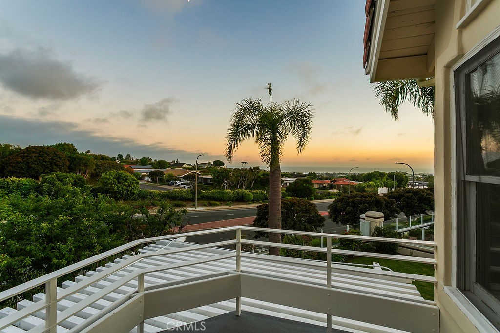 You can often see the sunset over Catalina - 19 Harbor Pointe, Corona Del Mar CA 92625 - photo 53