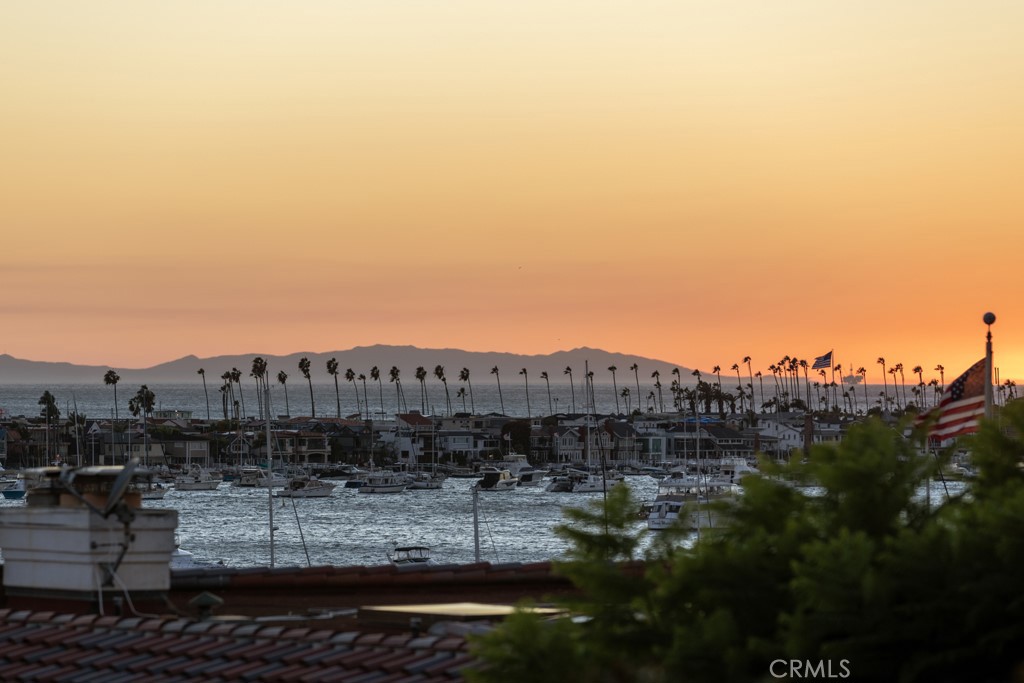 1915 Galatea, Corona Del Mar CA 92625 - photo 6