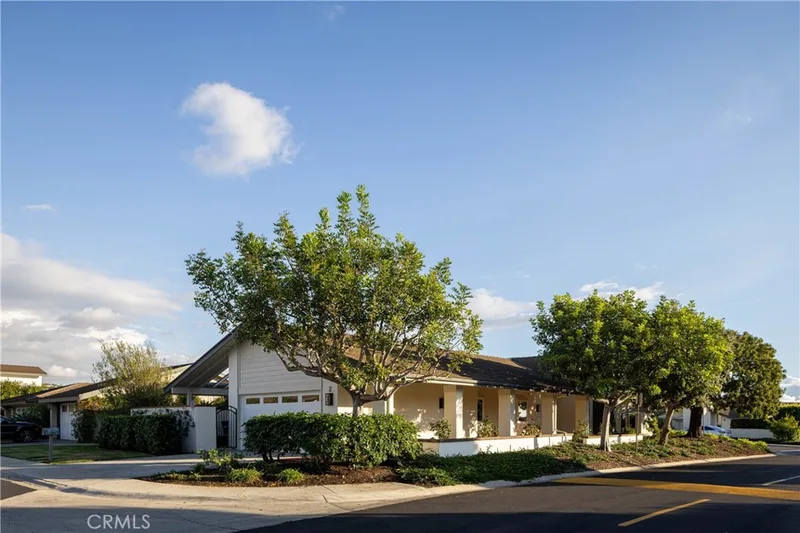 2 Shoal Drive, Corona Del Mar