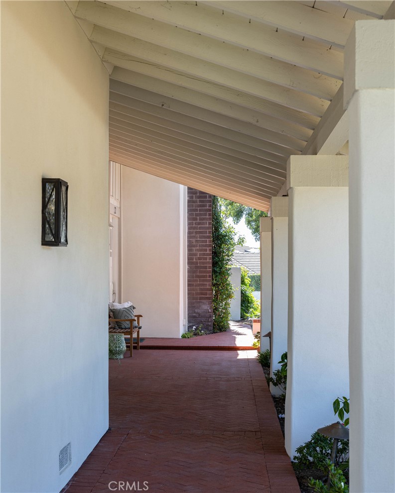 2 Shoal Drive, Corona Del Mar CA 92625 - photo 2