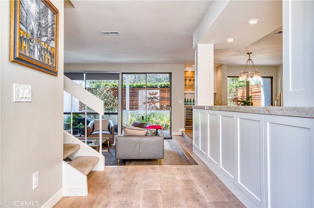 20 Crest Circle 15, Corona Del Mar CA 92625 - photo 1