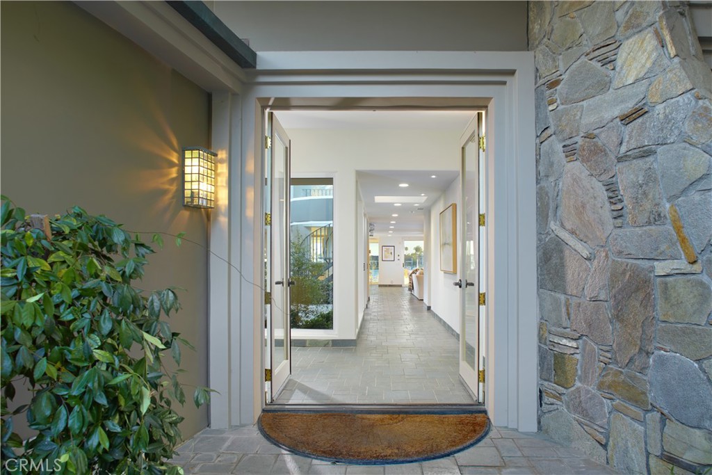 2027 Bayside Drive, Corona Del Mar CA 92625 - photo 5