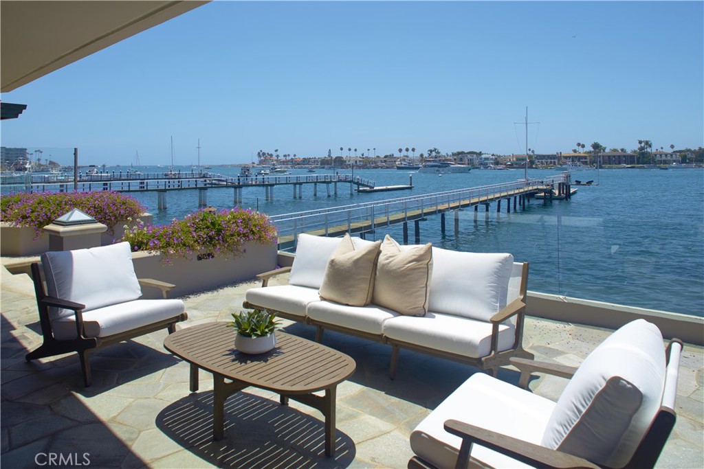 2027 Bayside Drive, Corona Del Mar CA 92625 - photo 19