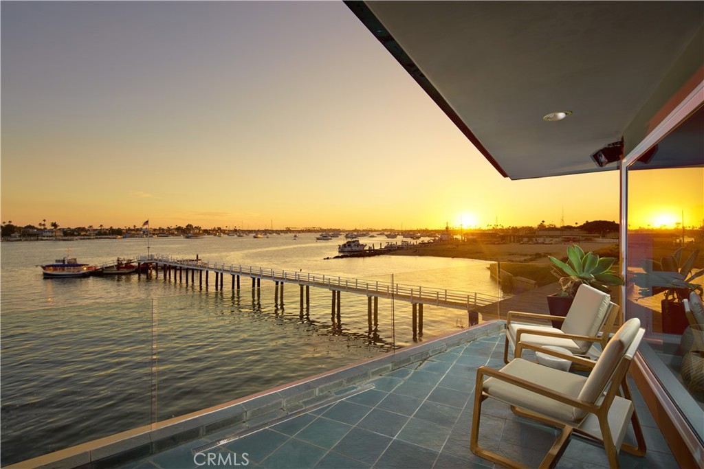 2027 Bayside Drive, Corona Del Mar CA 92625 - photo 38
