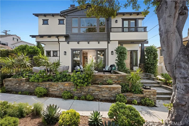 206 Dahlia, Corona Del Mar, CA 92625
