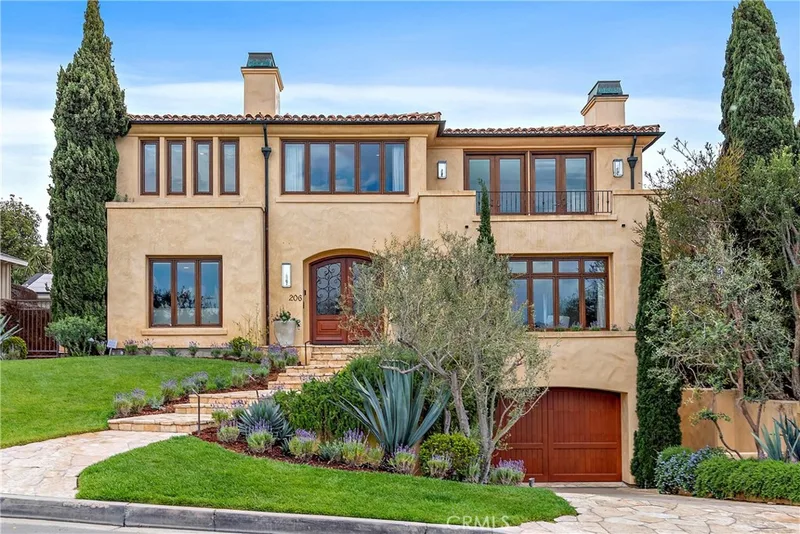 206 Driftwood Road, Corona Del Mar, CA 92625