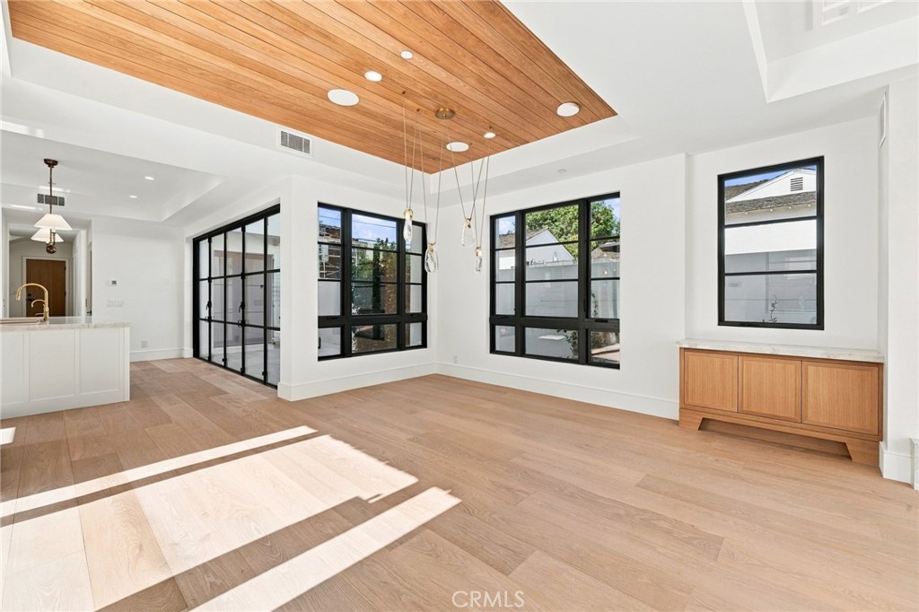 209 Narcissus Avenue, Corona Del Mar CA 92625 - photo 20