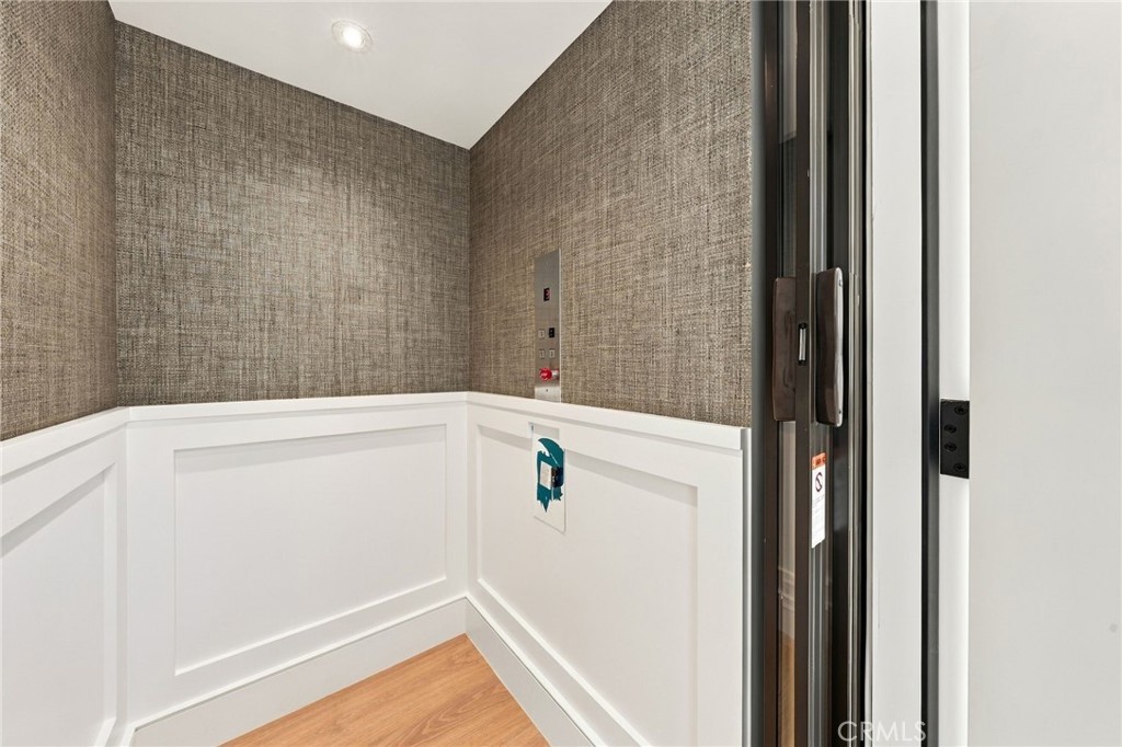 209 Narcissus Avenue, Corona Del Mar CA 92625 - photo 64