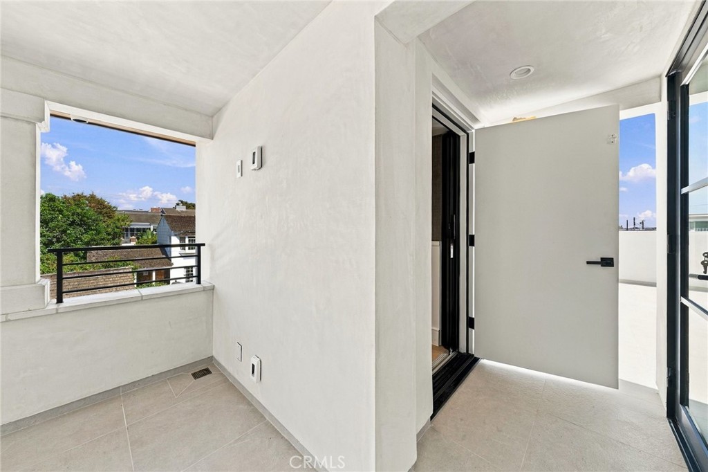 209 Narcissus Avenue, Corona Del Mar CA 92625 - photo 65