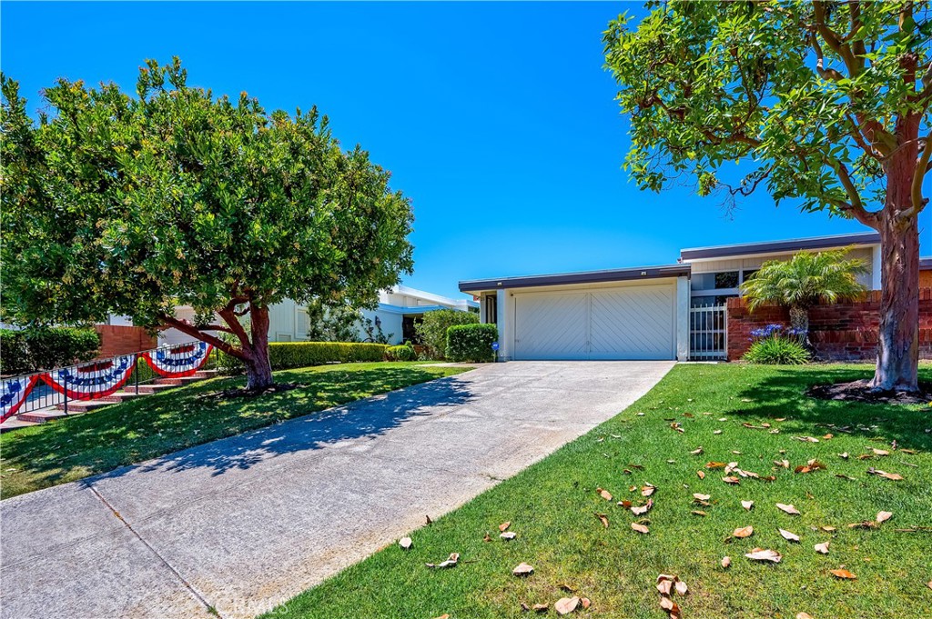21 Beachcomber Drive, Corona Del Mar CA 92625 - photo 7