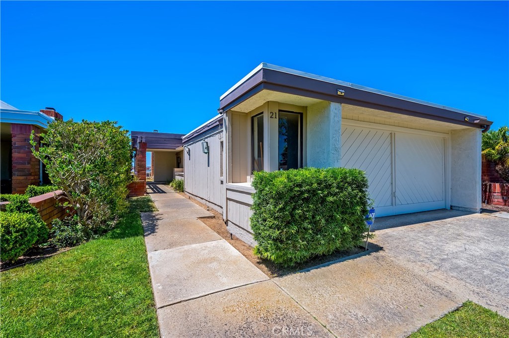 21 Beachcomber Drive, Corona Del Mar CA 92625 - photo 12