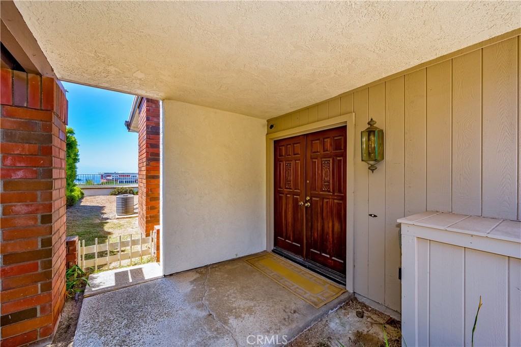 21 Beachcomber Drive, Corona Del Mar CA 92625 - photo 16