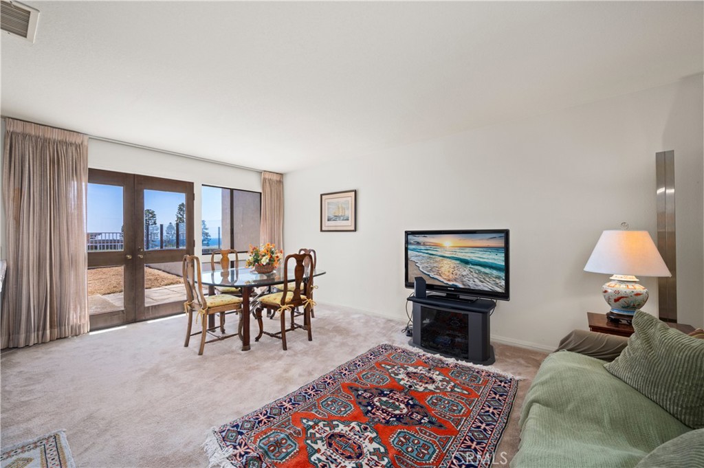 21 Beachcomber Drive, Corona Del Mar CA 92625 - photo 32