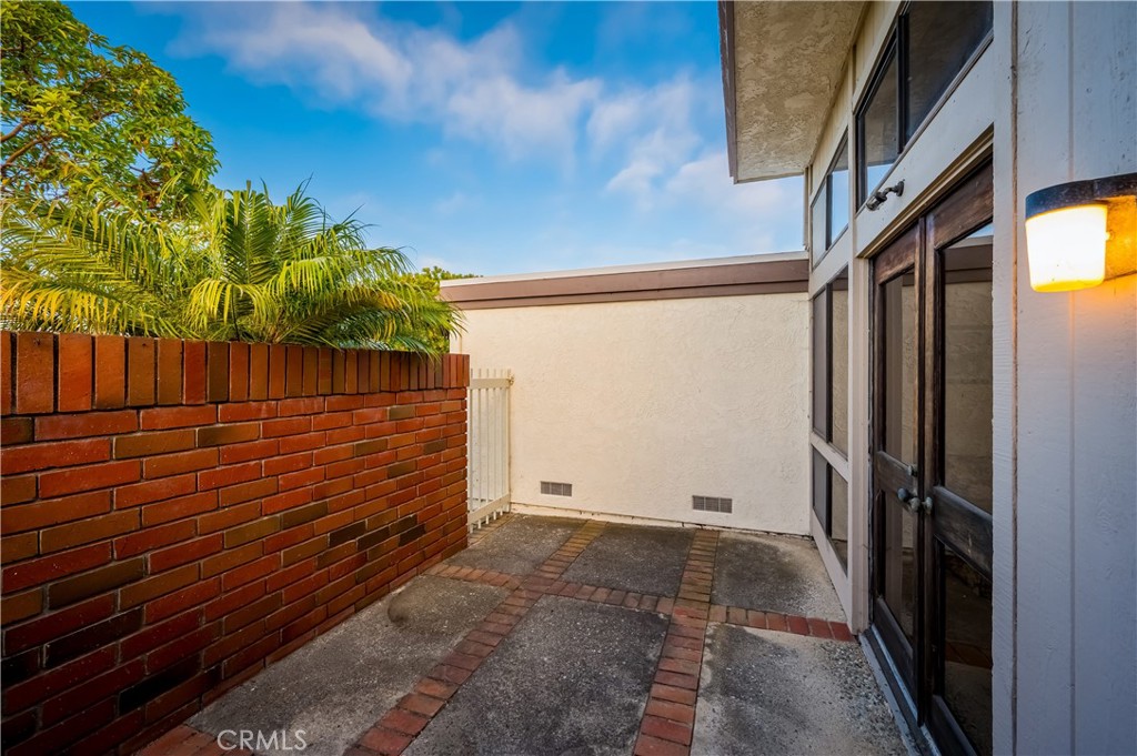 21 Beachcomber Drive, Corona Del Mar CA 92625 - photo 38