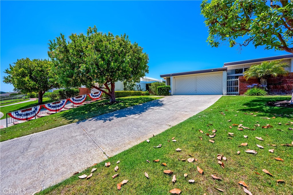 21 Beachcomber Drive, Corona Del Mar CA 92625 - photo 69