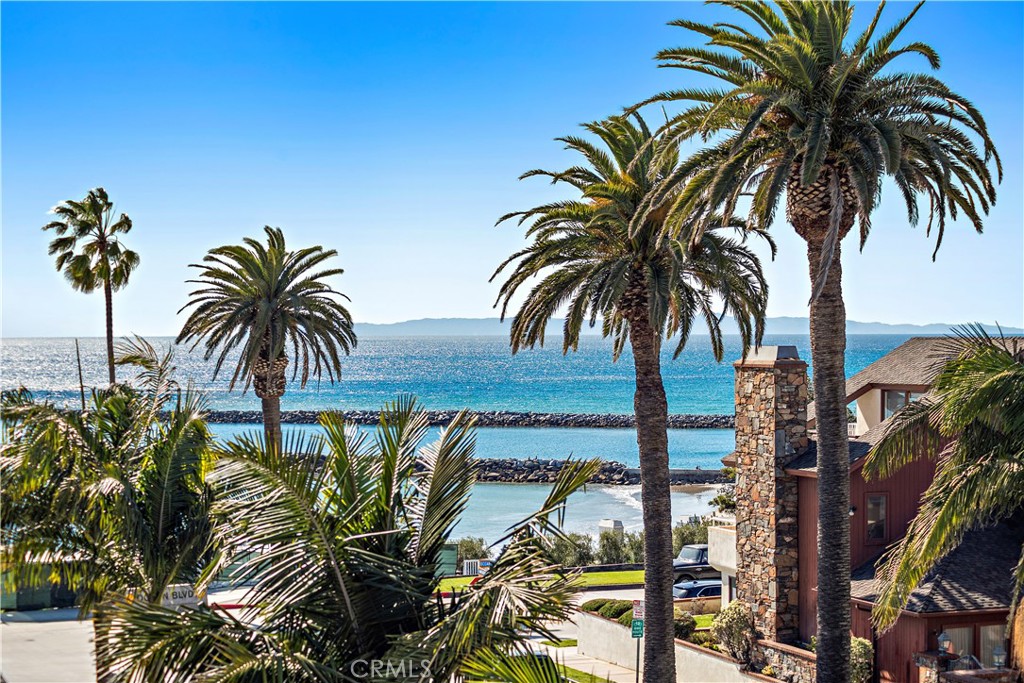 Ocean view from most rooms in this home. - 212 Marguerite Avenue, Corona Del Mar CA 92625 - photo 2