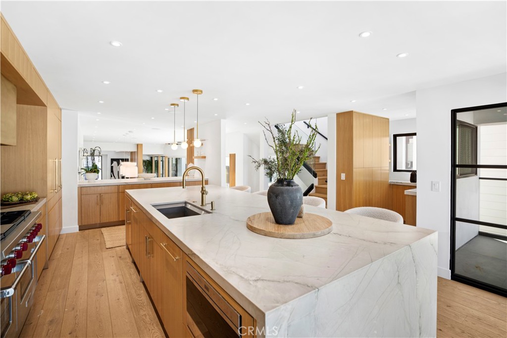 215 Goldenrod, Corona Del Mar CA 92625 - photo 10
