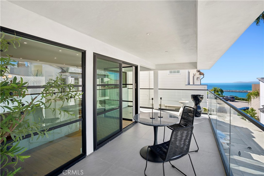 215 Goldenrod, Corona Del Mar CA 92625 - photo 14