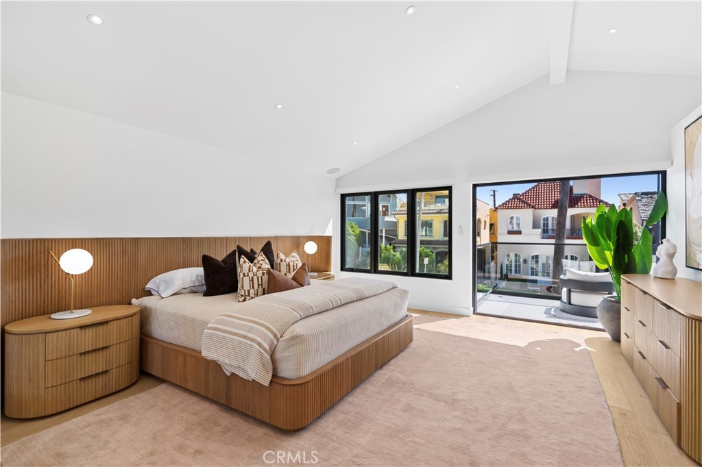 215 Goldenrod, Corona Del Mar CA 92625 - photo 24