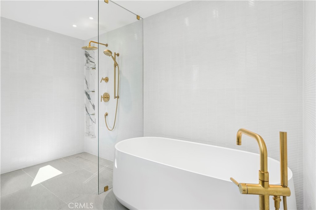 215 Goldenrod, Corona Del Mar CA 92625 - photo 30