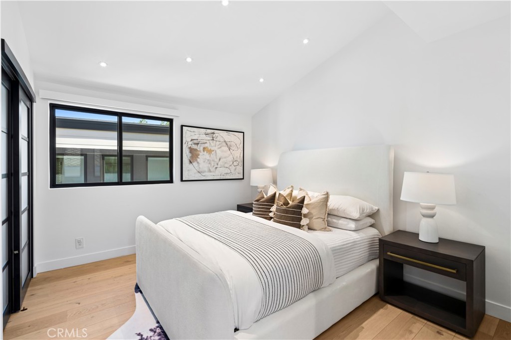 215 Goldenrod, Corona Del Mar CA 92625 - photo 31