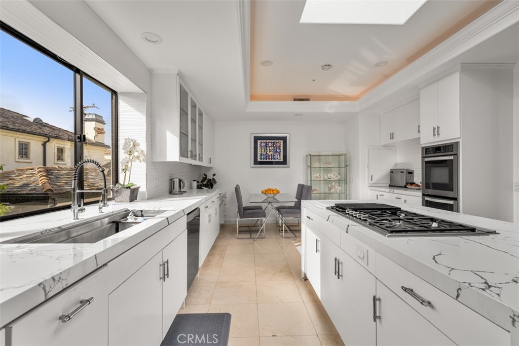 215 Poppy Avenue, Corona Del Mar CA 92625 - photo 40