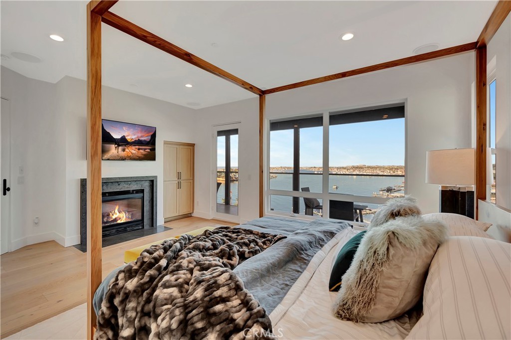 221 Carnation Avenue, Corona Del Mar CA 92625 - photo 12