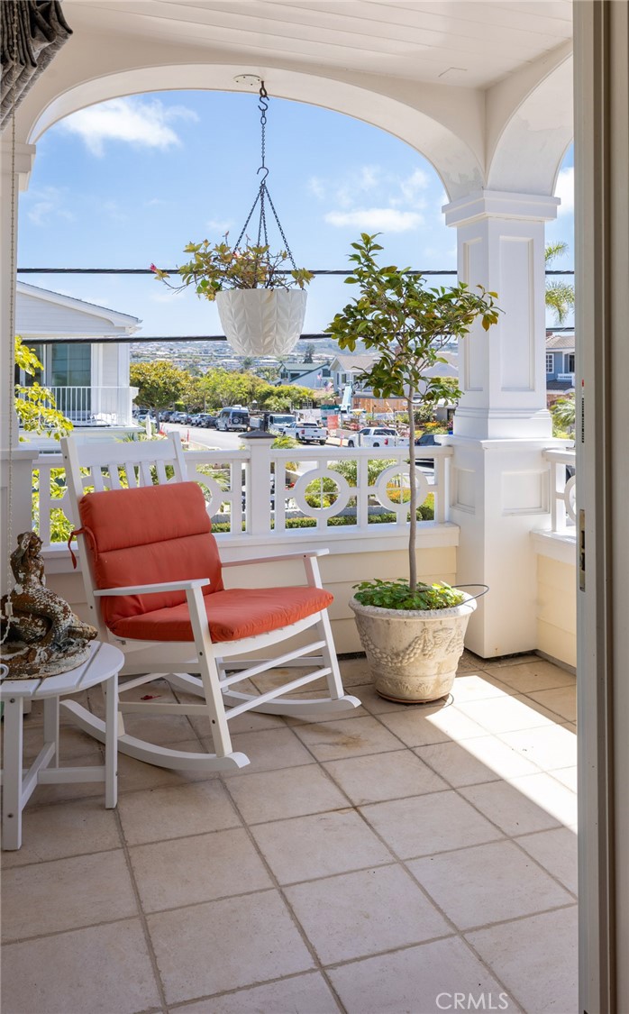 223 Marigold Avenue, Corona Del Mar CA 92625 - photo 17