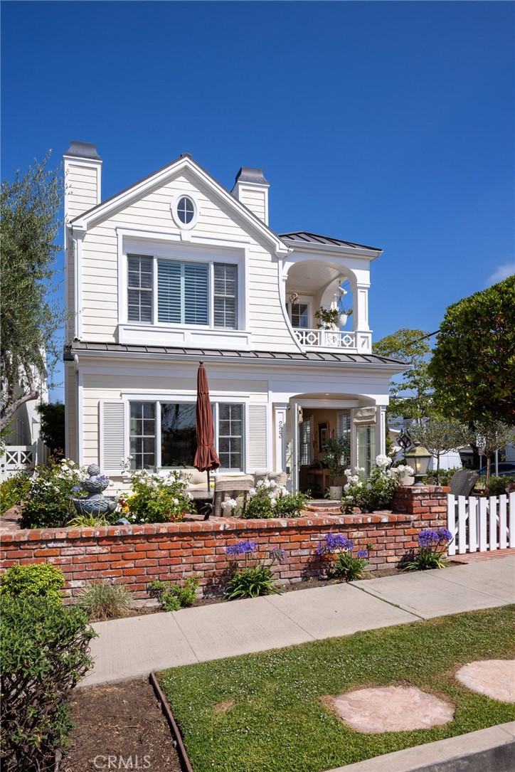 223 Marigold Avenue, Corona Del Mar CA 92625 - photo 38