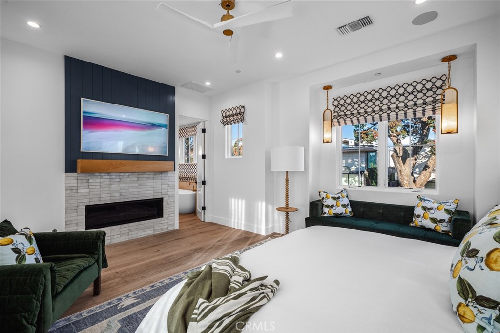 225 Jasmine, Corona Del Mar CA 92625 - photo 17
