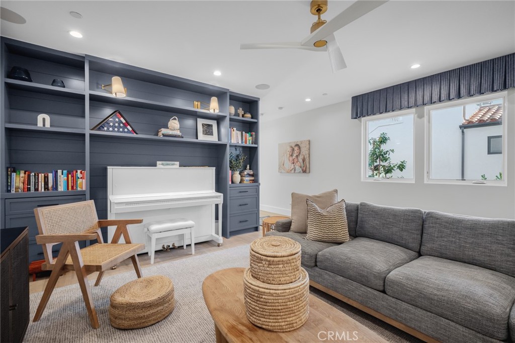 225 Jasmine, Corona Del Mar CA 92625 - photo 23