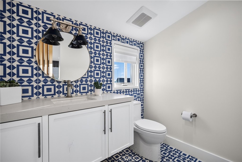 225 Jasmine, Corona Del Mar CA 92625 - photo 28