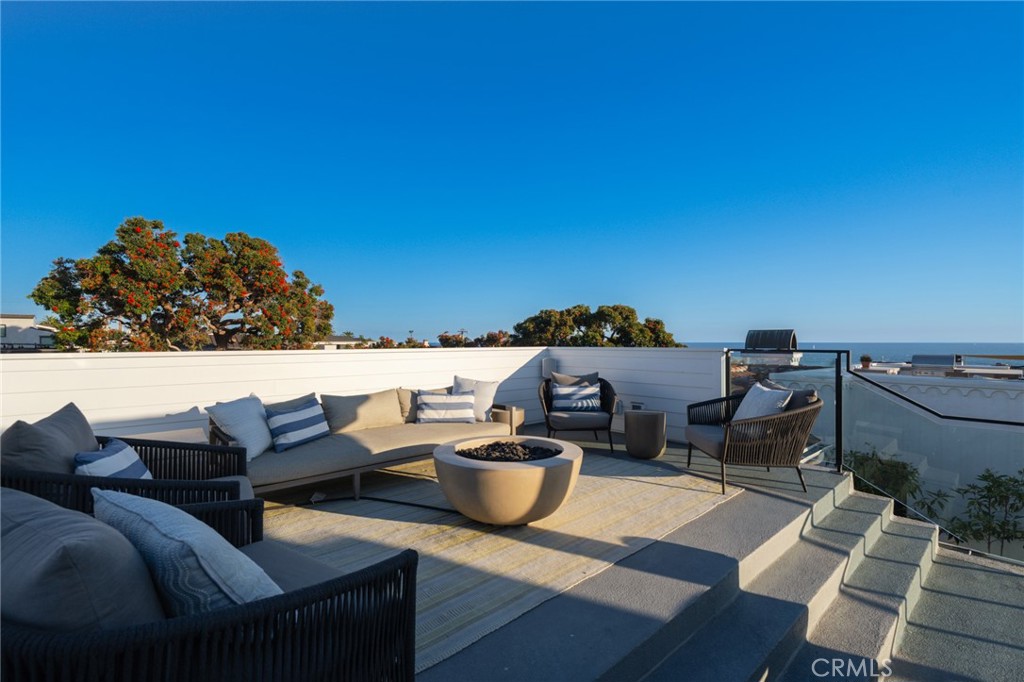 225 Jasmine, Corona Del Mar CA 92625 - photo 35
