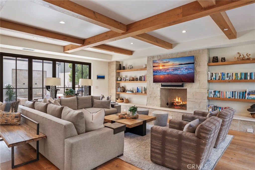 226 Poinsettia Avenue, Corona Del Mar CA 92625 - photo 10